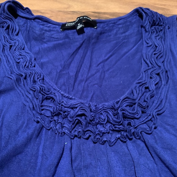 Blue Ruffled Neck Sleeveless Top - Picture 2 of 4